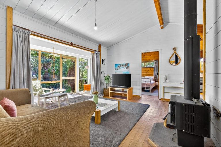 Photo of property in 14 Sunset Street, Hilltop, Taupo, 3330