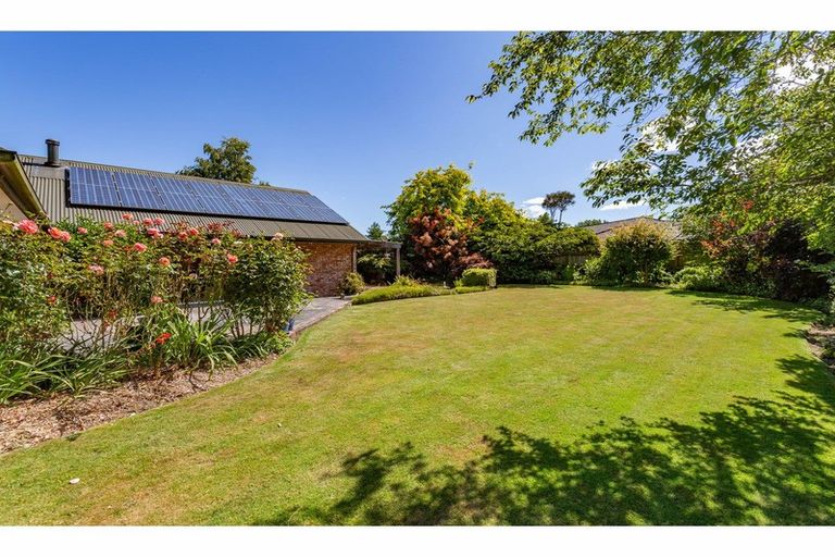 Photo of property in 30 Taranaki Drive, Woodend, 7610