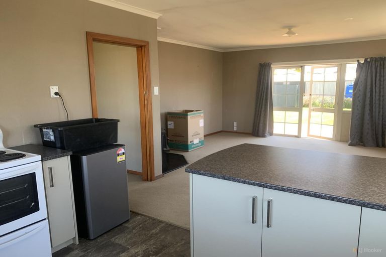 Photo of property in 4 Edward Street, Waimate, 7924