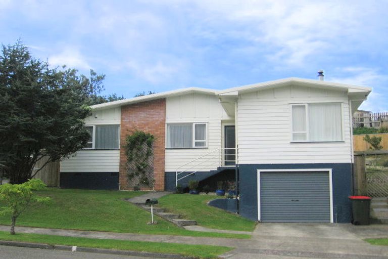 Photo of property in 19 Christchurch Crescent, Kelson, Lower Hutt, 5010