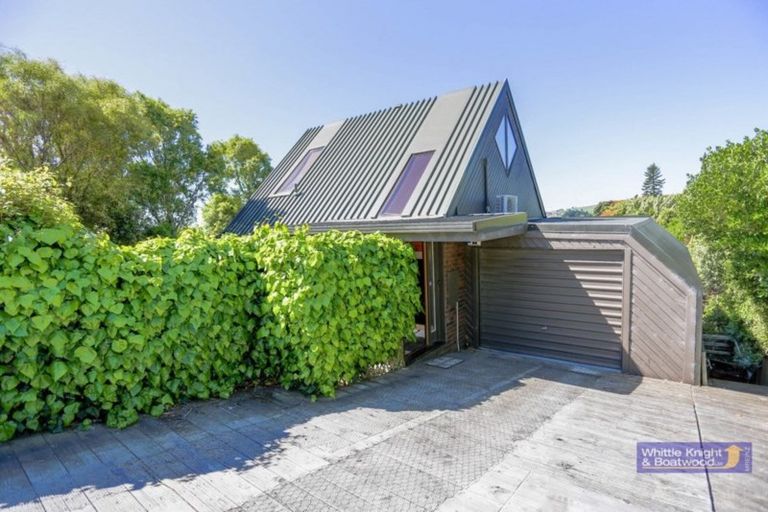 Photo of property in 193a Hackthorne Road, Cashmere, Christchurch, 8022