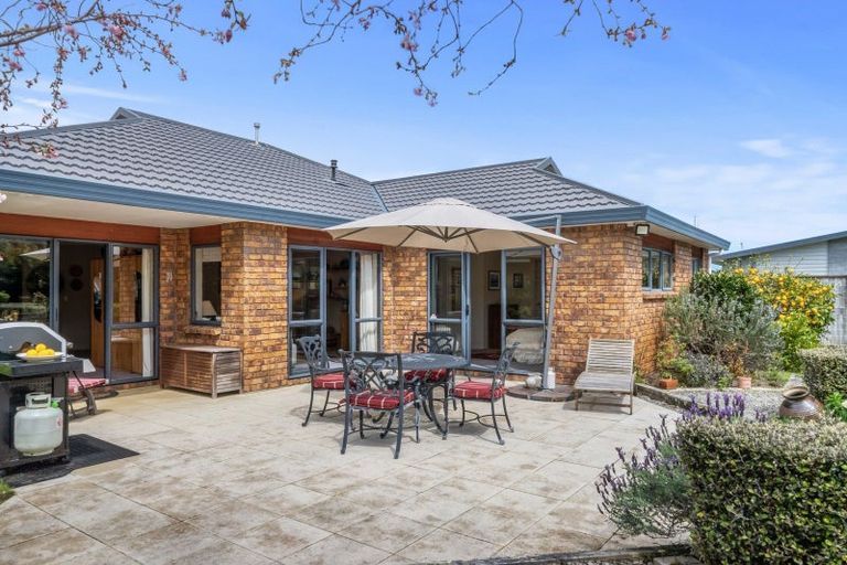 Photo of property in 99 Weggery Drive, Waikanae Beach, Waikanae, 5036