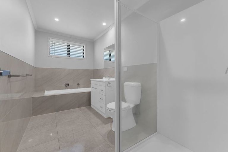 Photo of property in 10 Mark Ball Drive, Pokeno, 2402