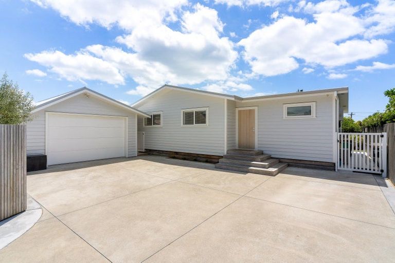 Photo of property in 104b Exeter Road, Whangamata, 3620