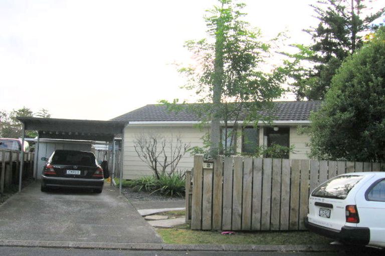 Photo of property in 5 Glen Close, Glen Eden, Auckland, 0602