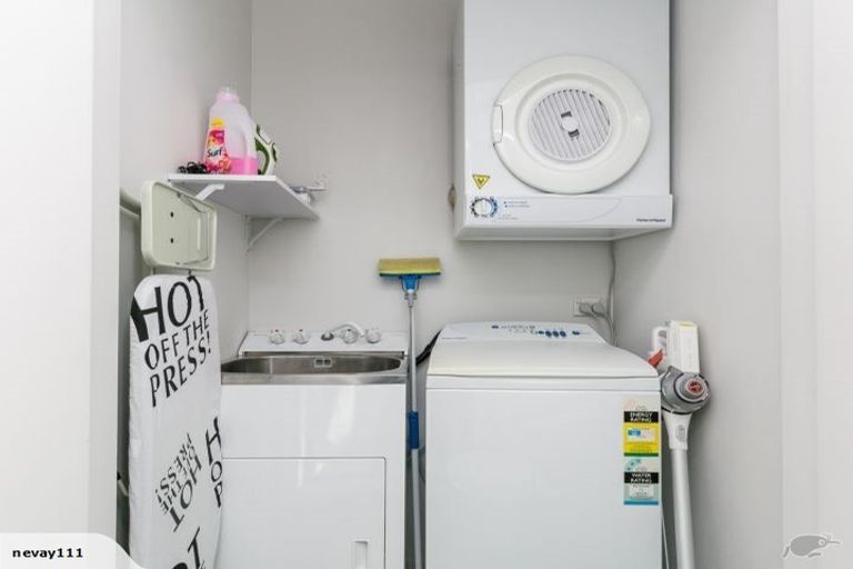 Photo of property in Miramar Villas, 12/6 Brussels Street, Miramar, Wellington, 6022