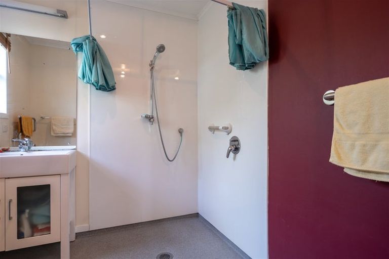 Photo of property in 45 Johnston Road, Kawakawa, 0210