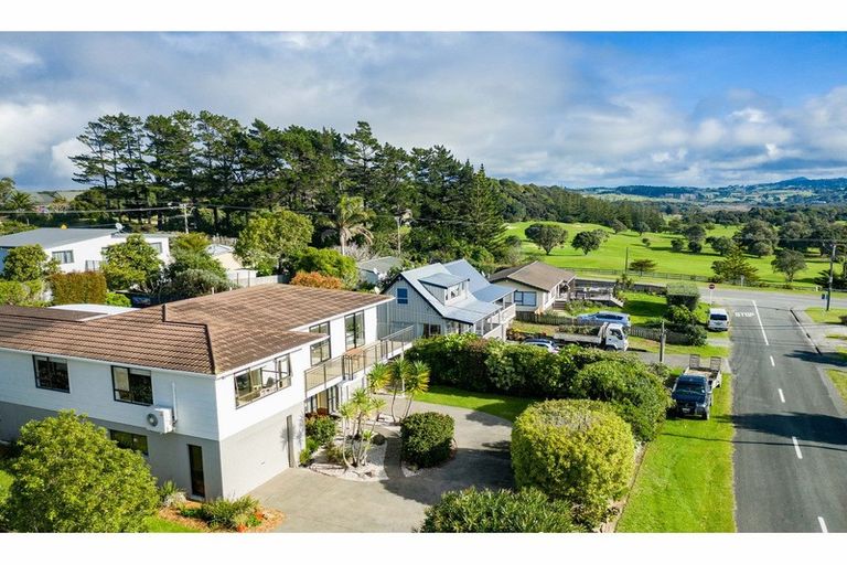 Photo of property in 6 Awatea Street, Mangawhai Heads, Mangawhai, 0505