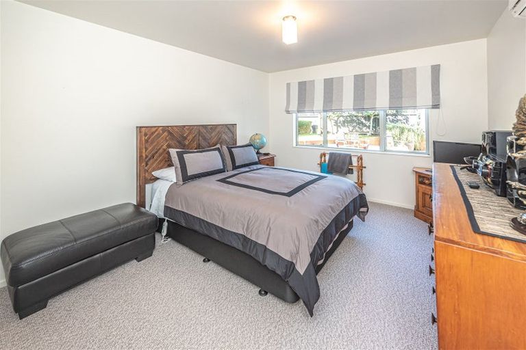 Photo of property in 12 Cotswolds Close, Otamatea, Whanganui, 4500