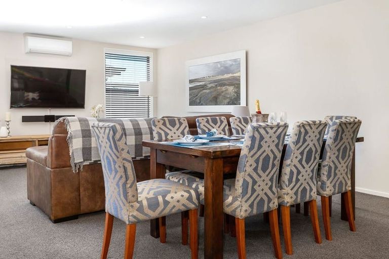 Photo of property in 2 Cable Lane, Halswell, Christchurch, 8025