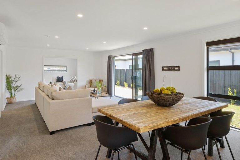 Photo of property in 14 Nickel Drive, Prebbleton, 7604