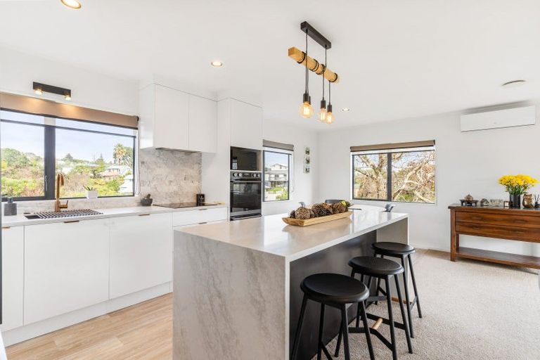 Photo of property in 1/19 Drome View Place, Beach Haven, Auckland, 0626