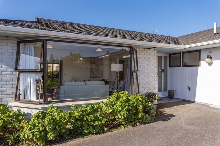 Photo of property in 16a Awatea Avenue, Paraparaumu, 5032