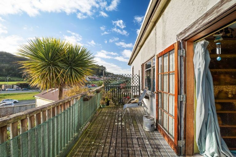 Photo of property in 406 South Road, Caversham, Dunedin, 9012