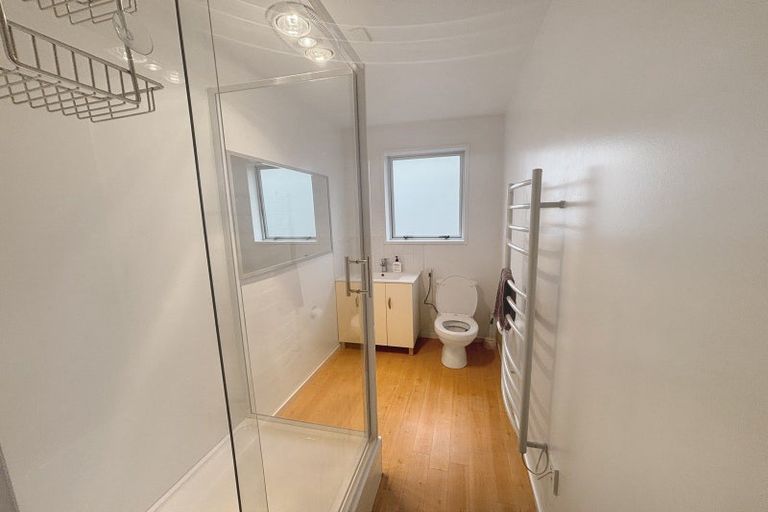 Photo of property in 2/145b Clarence Street, Riccarton, Christchurch, 8011