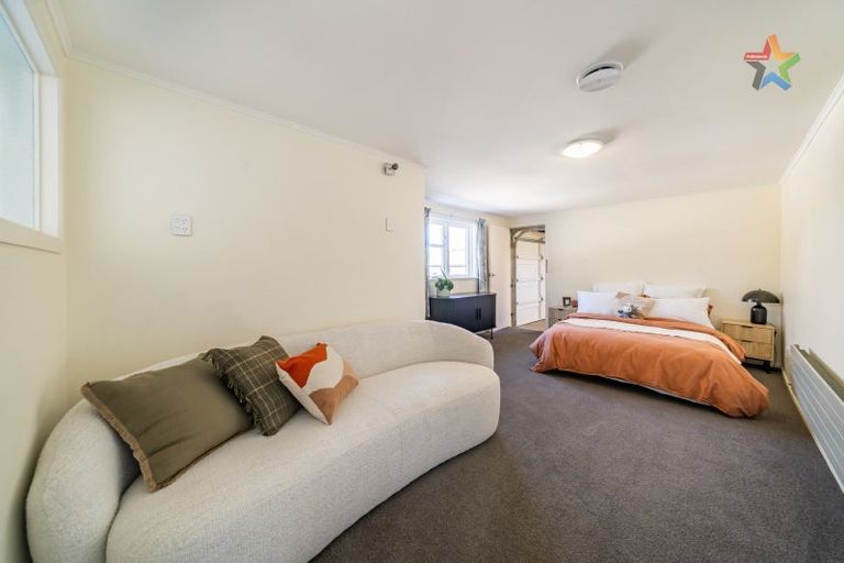 Photo of property in 24 Martin Grove, Normandale, Lower Hutt, 5010