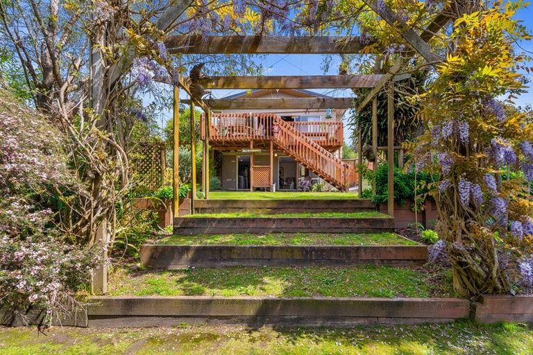 Photo of property in 368 Whangaparaoa Road, Stanmore Bay, Whangaparaoa, 0932