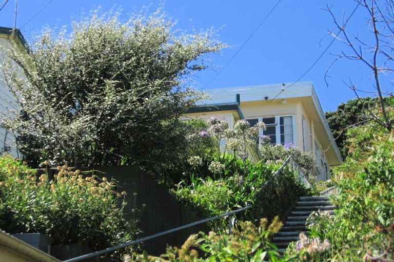 Photo of property in 119a Melbourne Road, Island Bay, Wellington, 6023