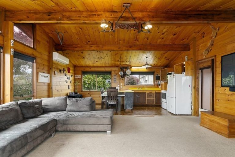 Photo of property in 26 Richmond Avenue, Richmond Heights, Taupo, 3330