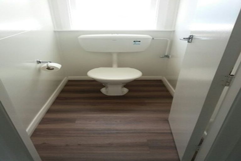 Photo of property in 9 Winton Street, Paraparaumu Beach, Paraparaumu, 5032