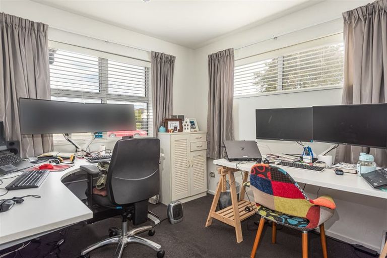 Photo of property in 7 Harston Place, Wigram, Christchurch, 8042