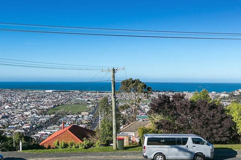 Photo of property in 118 Forfar Street, Clyde Hill, Dunedin, 9011