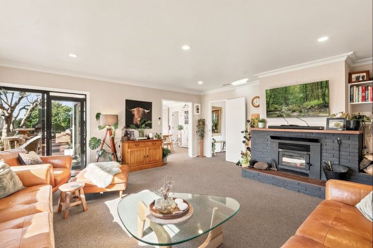 Photo of property in 2 Barnett Place, Te Puke, 3119