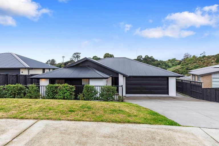 Photo of property in 15 Hayward Place, Ohauiti, Tauranga, 3112