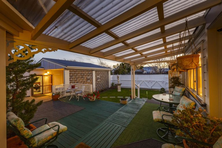 Photo of property in 1 Bryant Street, Takaro, Palmerston North, 4412