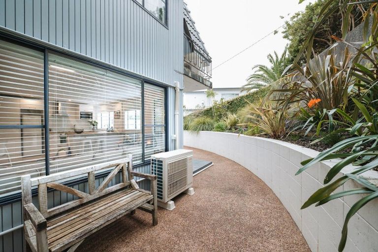 Photo of property in 4/27 Rangatira Road, Birkdale, Auckland, 0626