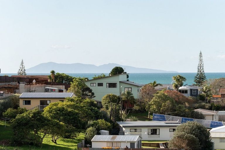 Photo of property in 14 Tohora View, Waihi Beach, 3611