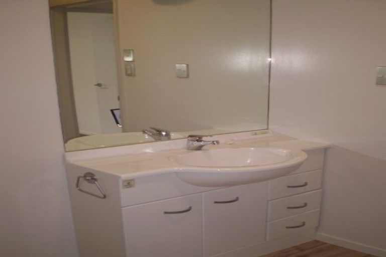 Photo of property in 3/63 Brockworth Place, Riccarton, Christchurch, 8011