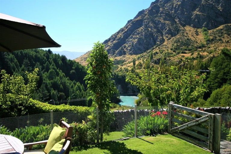 Photo of property in 11 Mcchesney Road, Arthurs Point, Queenstown, 9371