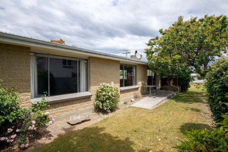 Photo of property in 93 Russell Street, Alexandra, 9320