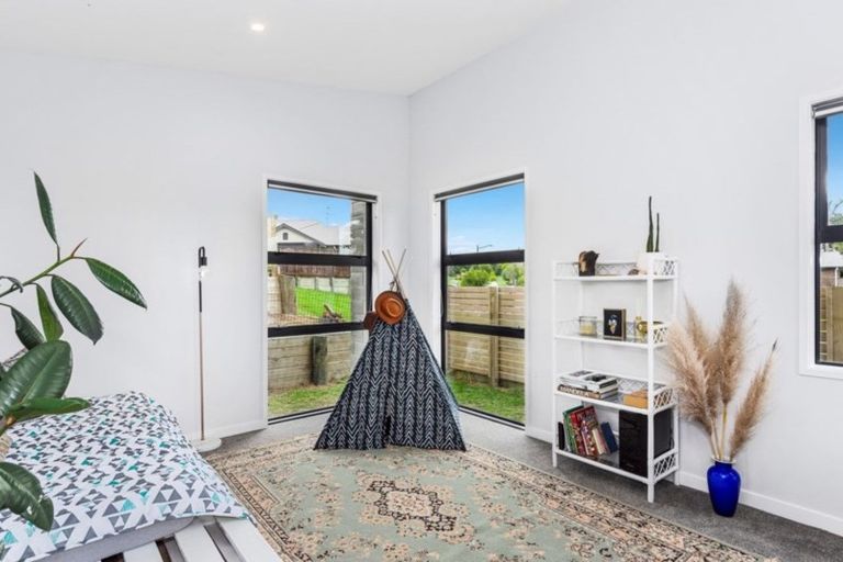 Photo of property in 8 Sharman Place, Pyes Pa, Tauranga, 3112