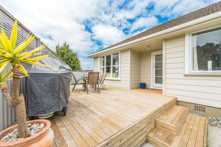 Photo of property in 12 Bignell Street, Gonville, Whanganui, 4501