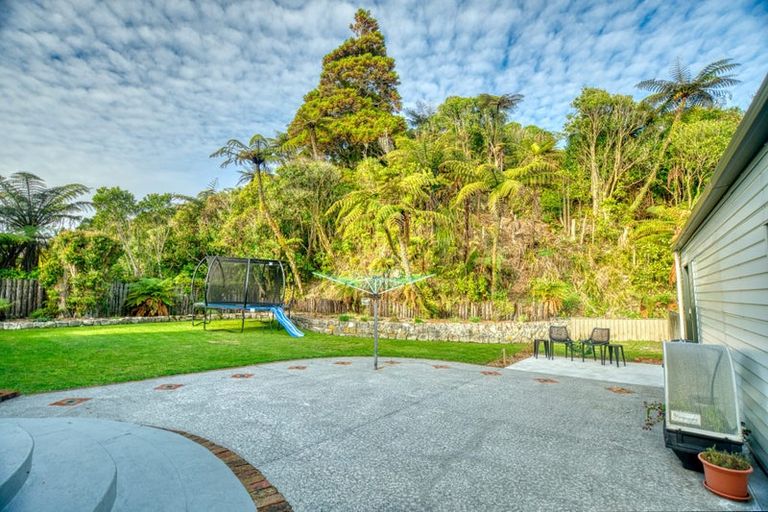 Photo of property in 3 Fernhill Place, Karoro, Greymouth, 7805