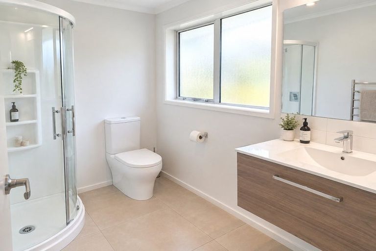 Photo of property in 8 Shearwater Lane, Whitby, Porirua, 5024
