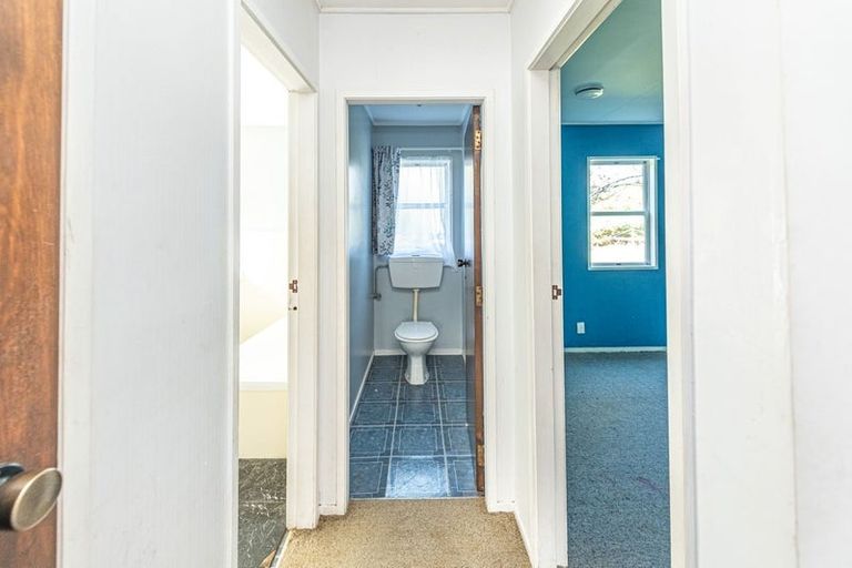 Photo of property in 22 Waitere Street, Marton, 4710