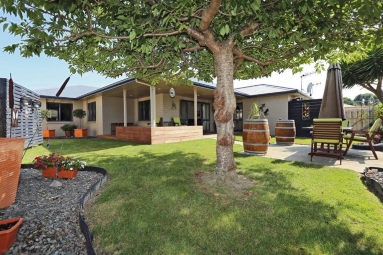 Photo of property in 202 Frimley Oaks, Frimley, Hastings, 4120