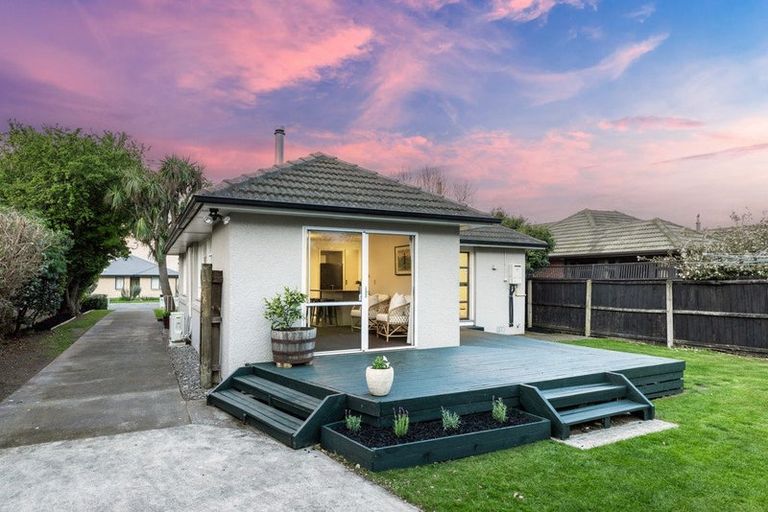 Photo of property in 15 Esperance Street, St Albans, Christchurch, 8052