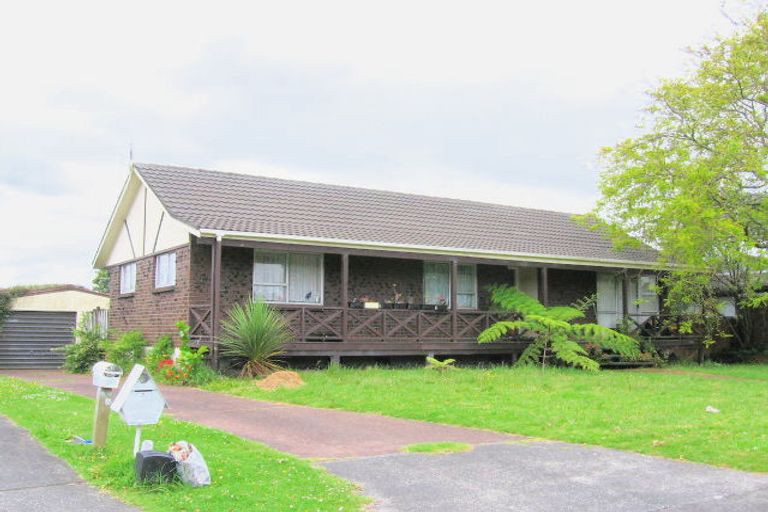 Photo of property in 5 Palm Court Drive, Glen Eden, Auckland, 0602