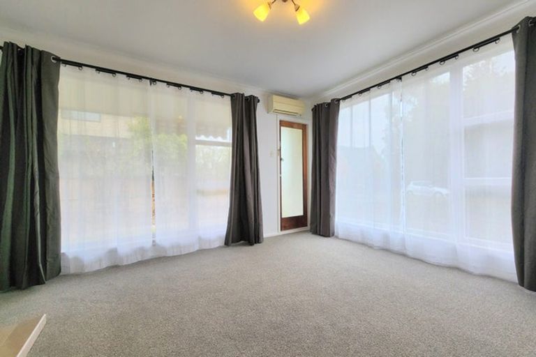 Photo of property in 1/36 Hanrahan Street, Upper Riccarton, Christchurch, 8041