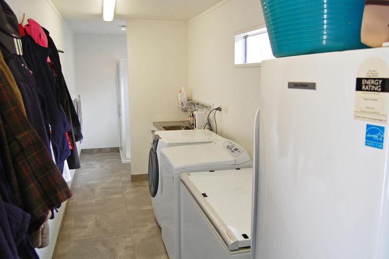 Photo of property in 30 Rangiora Road, Kaiwaka, 0573