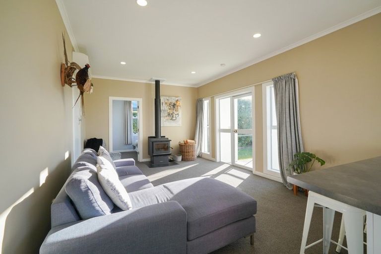 Photo of property in 81 Gerrard Road, Winton, 9783