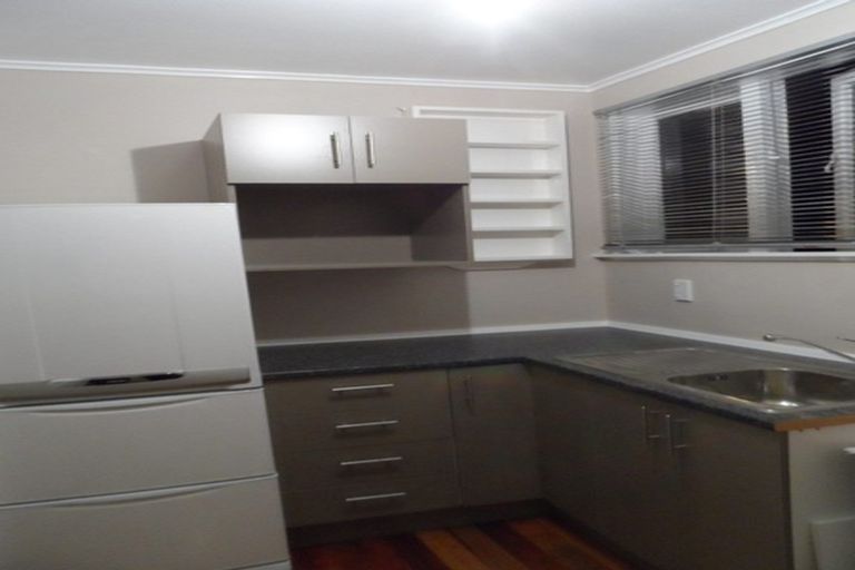 Photo of property in 8 Evelyn Street, Eden Terrace, Auckland, 1021