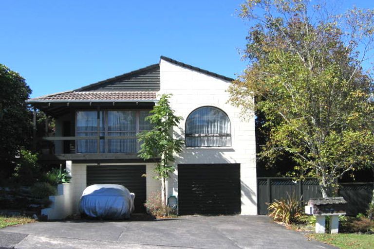 Photo of property in 4 Nui Mana Place, Te Atatu South, Auckland, 0610