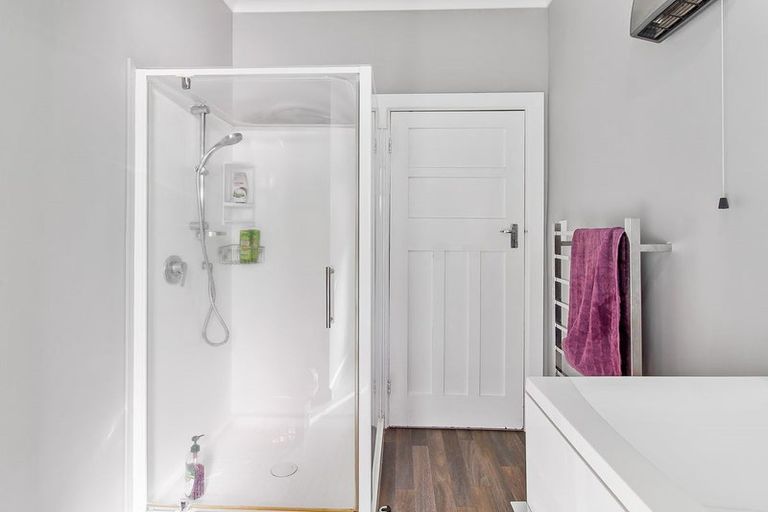 Photo of property in 30 Parsonage Road, Waimate, 7924