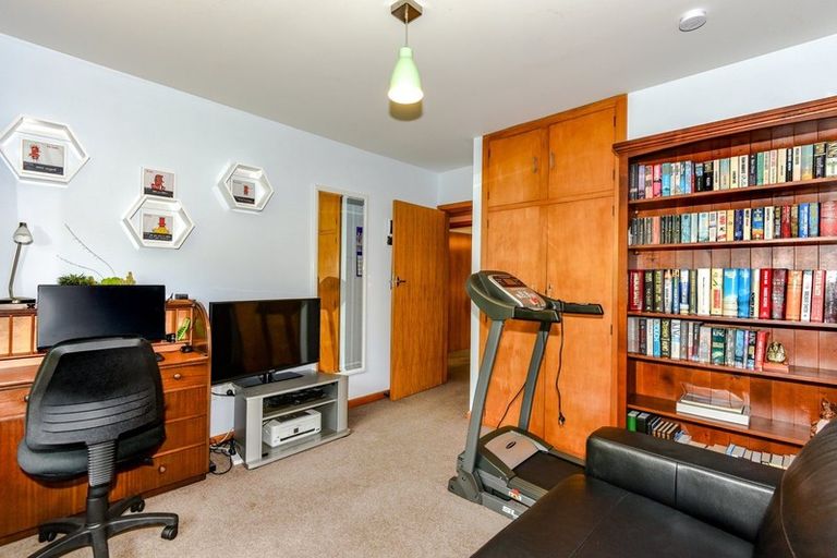 Photo of property in 25 Gwynfa Avenue, Cashmere, Christchurch, 8022