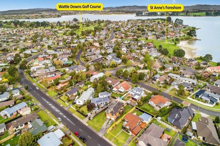 Photo of property in 34 Hadley Wood Drive, Wattle Downs, Auckland, 2103